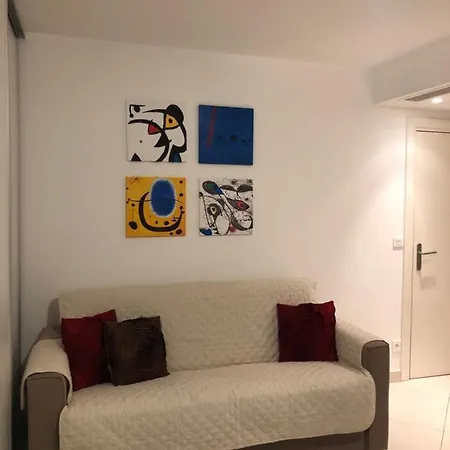 Apartment West Bay