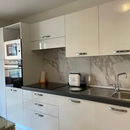 West Bay Apartment