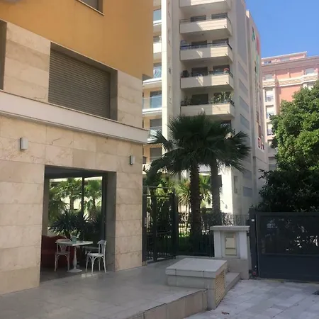 Apartment West Bay